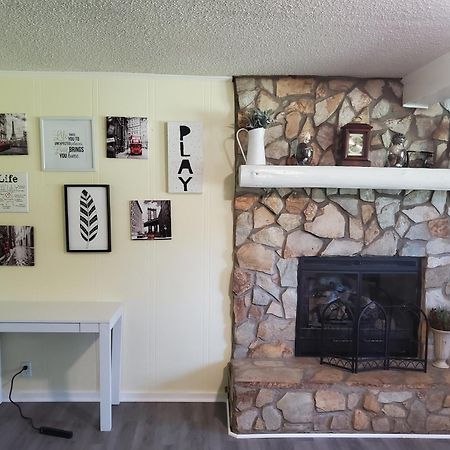 Private Single Level Standalone House Large Lot - 3 Bedrooms Charlotte Dış mekan fotoğraf